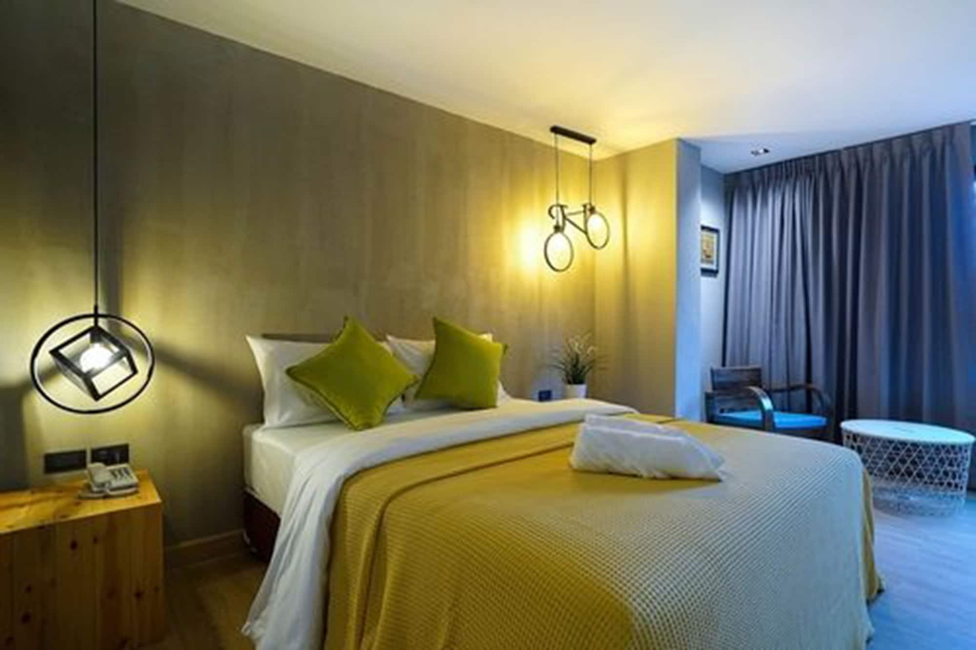 Hap@Sathorn Hotel Bangkok Exterior photo